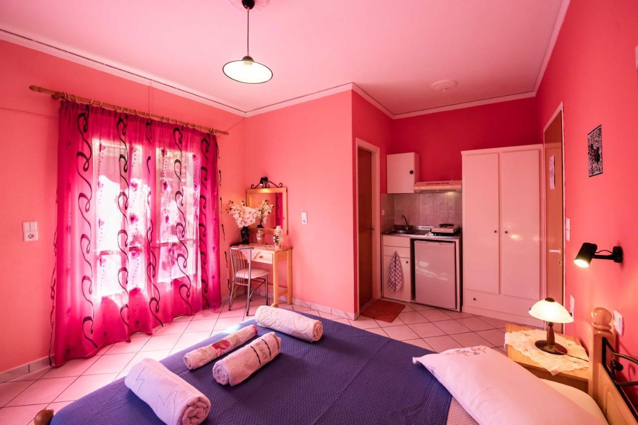Efthalia Apartments & Studios ニドリ エクステリア 写真